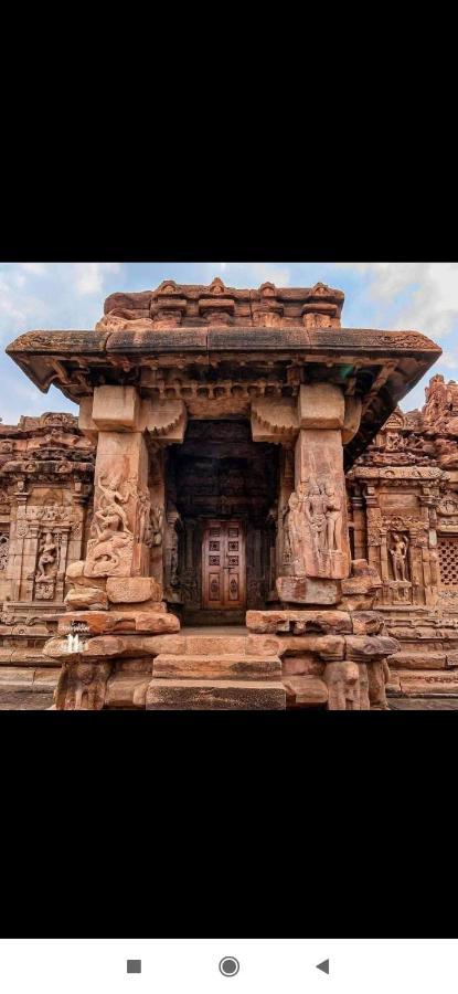 Lohit Homestay Hampi Esterno foto