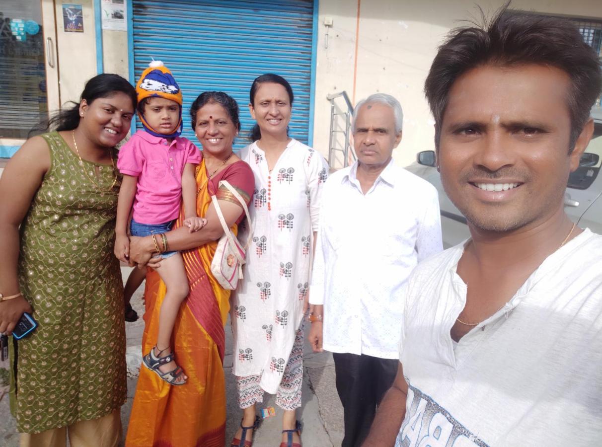 Lohit Homestay Hampi Esterno foto