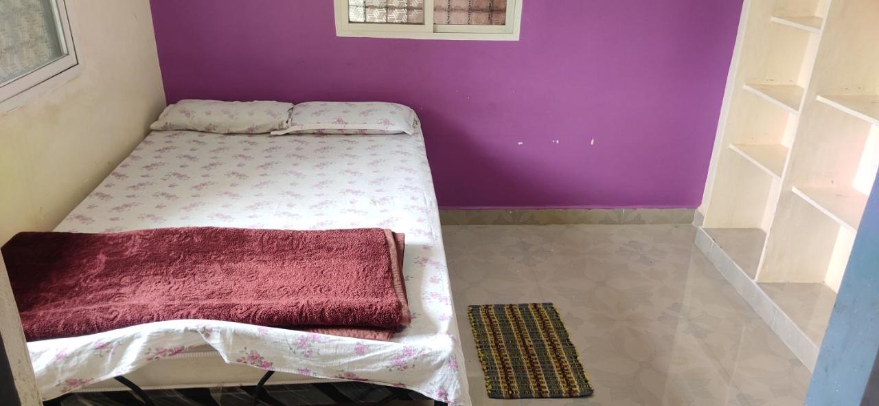 Lohit Homestay Hampi Esterno foto